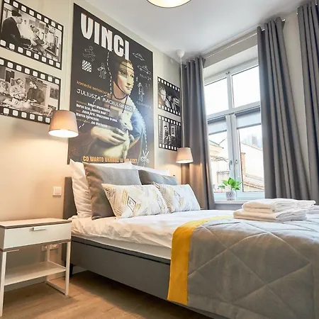 Aparthotel Florianska 32 By Pi Krakow