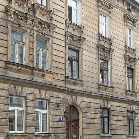 Quiet & High Class Jablonowskich Street Apartment