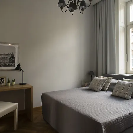 Apartment Tww -