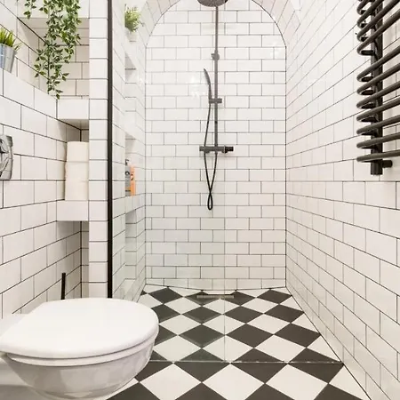 Apartment Discover Loft Near Main Station Netflix