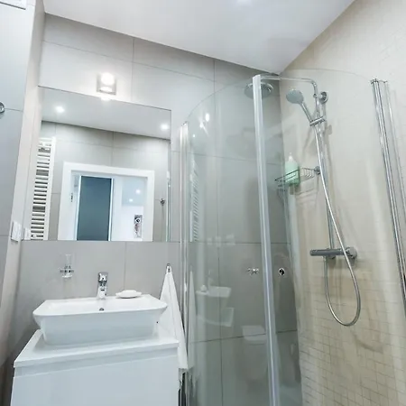 Nica Old Town Free Parking Spacious Sunny Terrace *