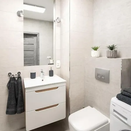Unique Eve - Free Garage Apartment Krakow