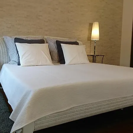Quiet And Spacious With Garage Option Apartment Krakow