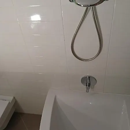 Apartment Quiet And Spacious With Garage Option Krakow