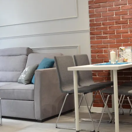 Myah Apartment *