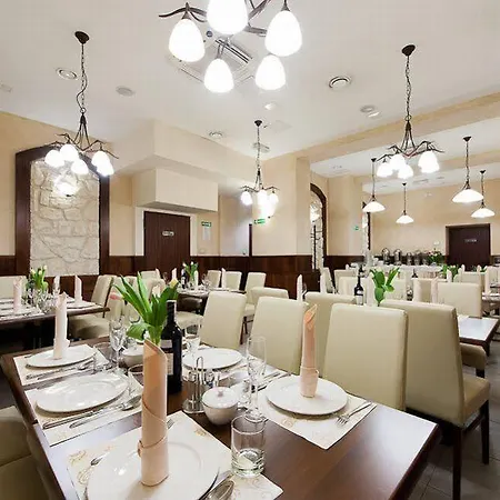 Otel Downtown 3*