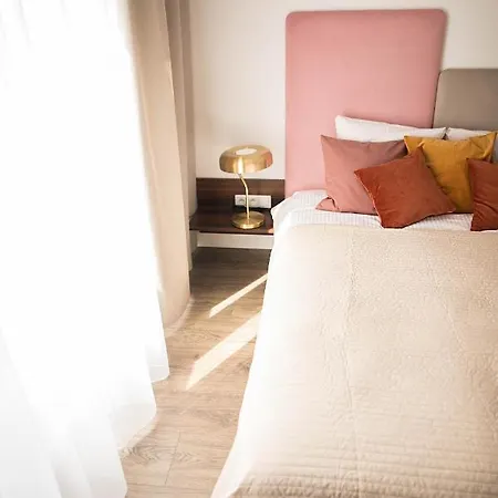Apartmanhotel Krakowmyplace Kazimierz 3*
