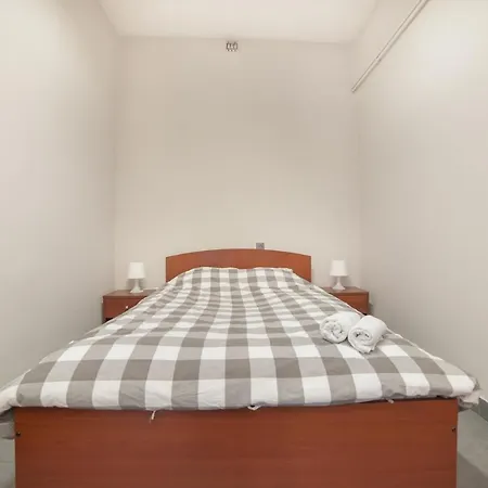 Wawel Automatic 24h Hostel *