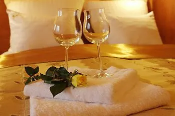 Adler Aparthotel 3*