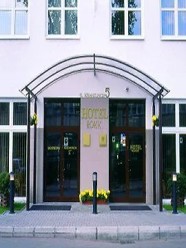 Otel Rokk 2*