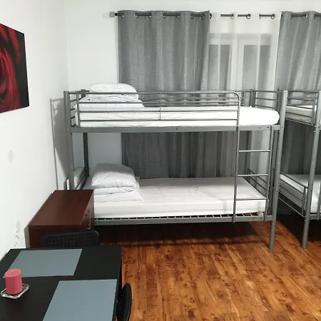 Hostel Zielony Zakątek *