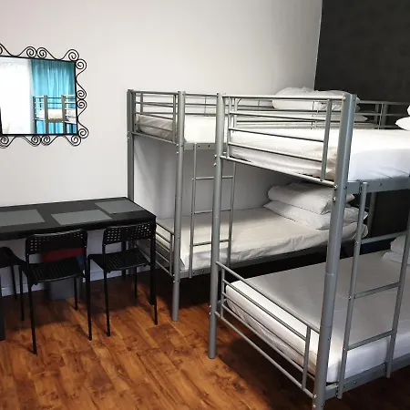 Hostel Zielony Zakątek *