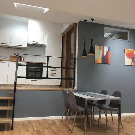 Apartment Oldsmobil-aparts