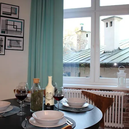Dominican Square By Hashtag Apartament Kraków