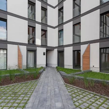 Apartment Cracow Rakowicka By Renters *