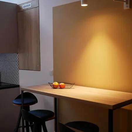 Ermine Aparthotel 3*