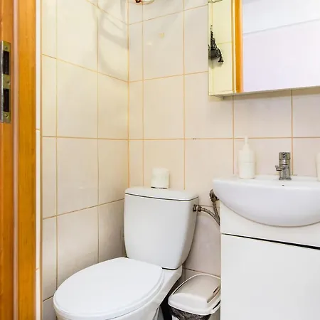 For Guests Apartment *