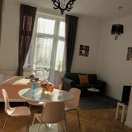 Apartment Corner 2 Cracow I Old Town I Big & Balcony Krakow