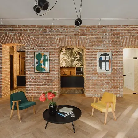 Larry Bird !! 93 M Z Sauną Apartament *