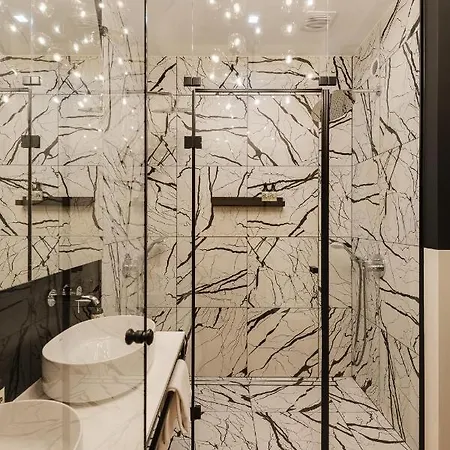 Apartament Larry Bird !! 93 M Z Sauną *