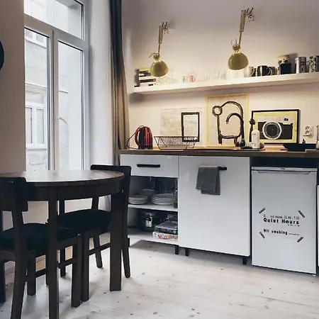 G 6.6 Apartment