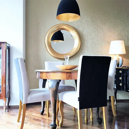 Mondrian Luxury & Old Town Aparthotel Krakow