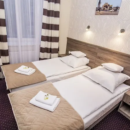 Old Town Luxe Retreat - King Bed - Steps To Main Square * Krakow