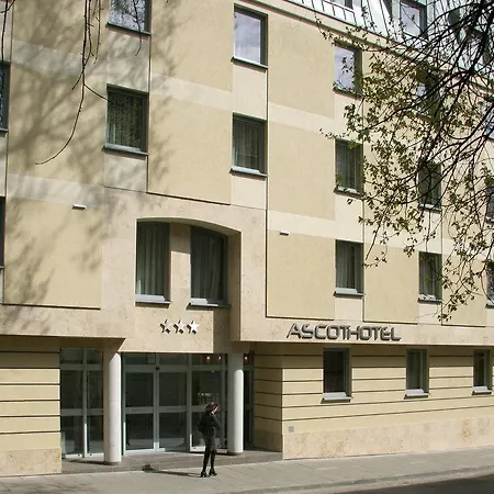 Ascot Premium Hotel 4*