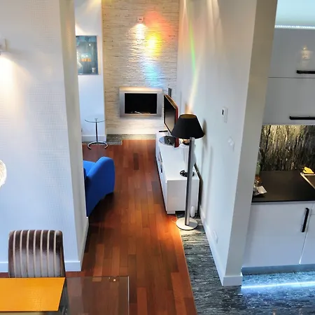 Mondrian Luxury & Old Town