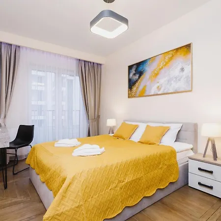 Go Rakowicka By Renters Appartamento Cracovia