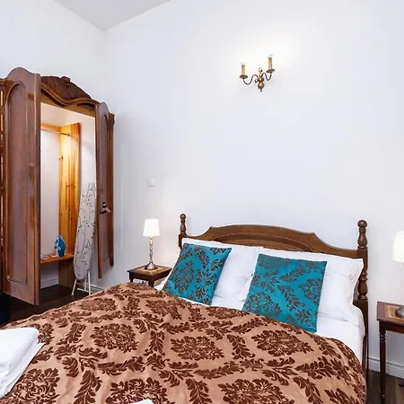 Cracow Lenartowicza By Renters Apartament Kraków
