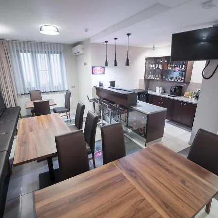 蜂蜜公寓式酒店 3* 克拉科夫