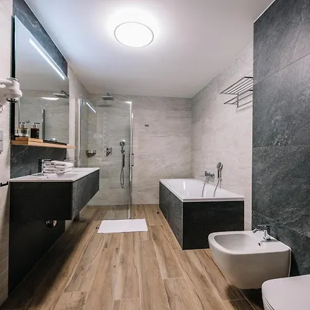 Hotel Krowodrza Centrum Konferencyjno - Hotelowe