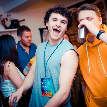 Greg&tom Party Hostel