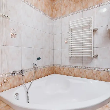 Modern Apartments Cracow Lagiewniki By Renters * Krakow