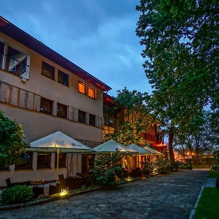 Hotel Farmona Business & 3*