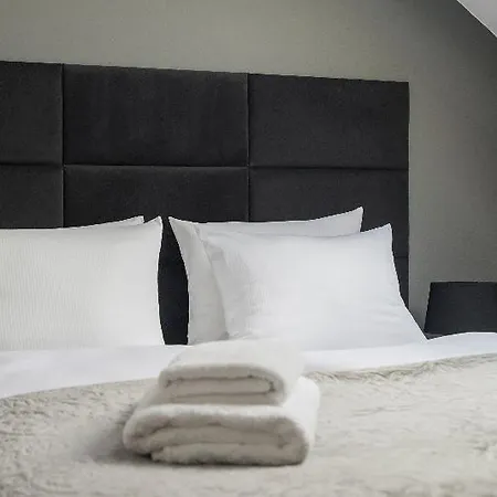 Apartment Leo Old Town *