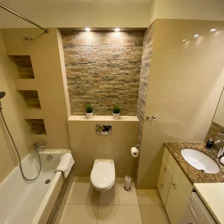 P&j Lubicz Appartement