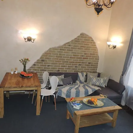 Negre Bracka 1a Apartament *