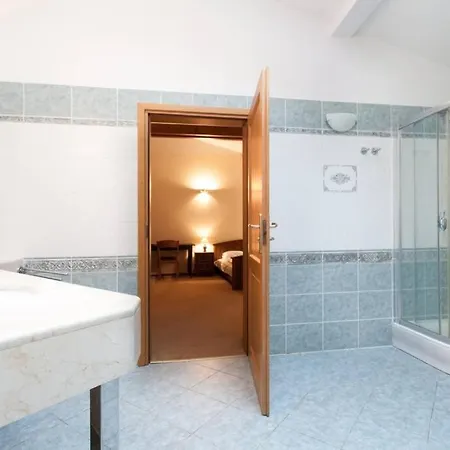 Florianska Penthouse Delux Apartment