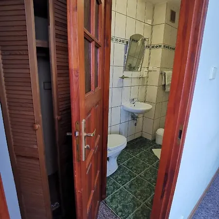 Dom Pod Tujami * Kraków