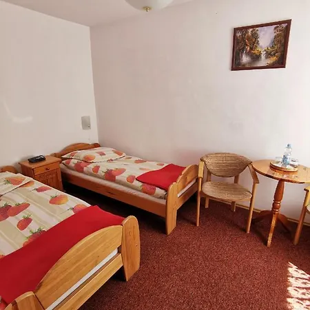 Bed & Breakfast Dom Pod Tujami
