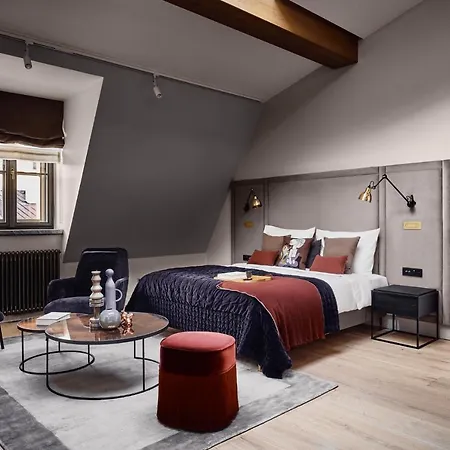 H15 Luxury Palace - Destigo Hotel Krakow