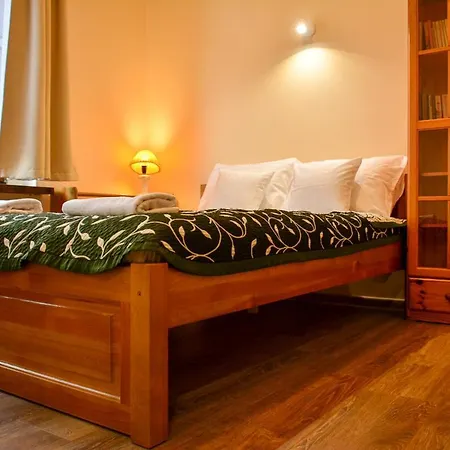 Argo Lägenhetshotell Kraków