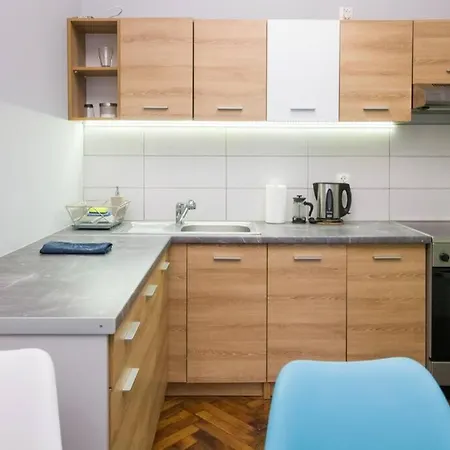 Perfect Place To In Center 36m2 W3 Apartament