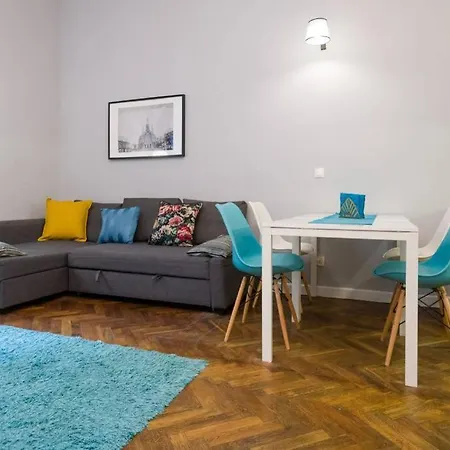 Perfect Place To In Center 36m2 W3 Apartament