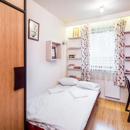 Tyniecka Deluxe Wawelofts Apartment Krakow