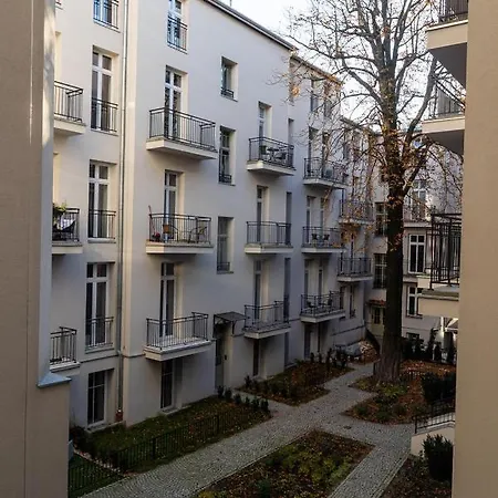 Lion - Premium With Balcony Cracovia
