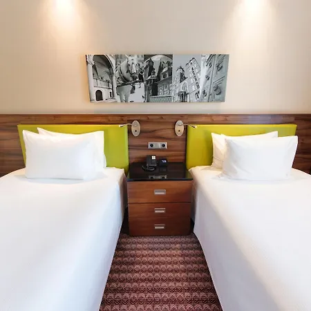 Hampton By Hilton