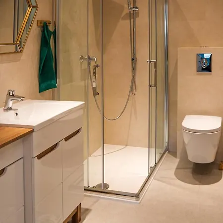 Apartment Przytulny Z Ogrodkiem *